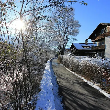 Schoenfeld I Semesterbostad